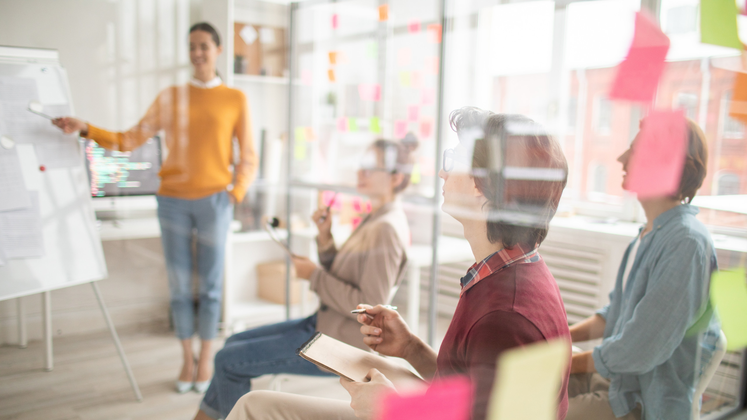 Kompetenzentwicklung_Seventyfour-6720x3777-2560x1439-1